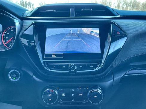 Certified 2022 Chevrolet TrailBlazer RS w/ Sun and Liftgate Package image 15