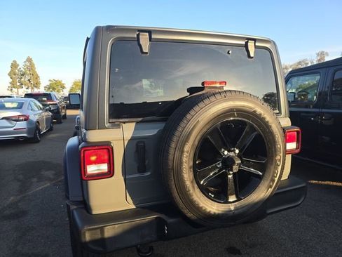 Used 2021 Jeep Wrangler Unlimited Sport image 3