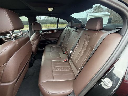 Used 2023 BMW 530i w/ M Sport Package image 19