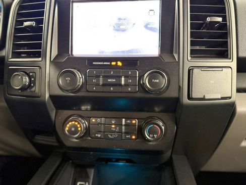 Used 2019 Ford F150 XL w/ Equipment Group 101A Mid AWD/4WD image 23