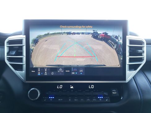 Used 2025 Toyota Tundra Platinum image 34