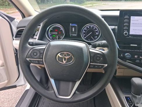 Used 2023 Toyota Camry LE FWD image 16