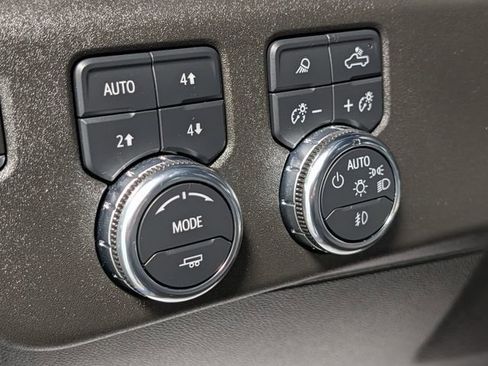 Certified 2023 GMC Sierra 1500 Elevation w/ Preferred Package AWD/4WD image 17