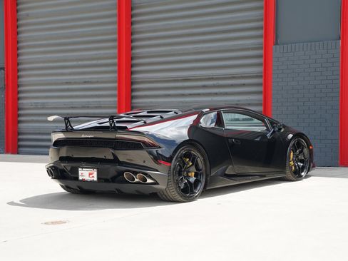 Used 2016 Lamborghini Huracan LP 610-4 AWD/4WD image 15