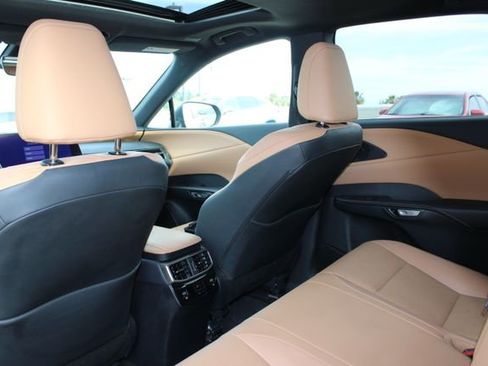Certified 2024 Lexus RX 350 Premium w/ Convenience Package FWD image 9