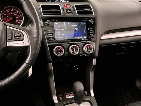 Used 2018 Subaru Forester 2.5i Premium w/ Protection Package #1A AWD/4WD image 6