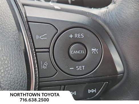 Used 2018 Toyota Camry SE image 17
