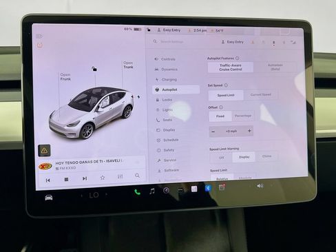 Used 2021 Tesla Model Y Long Range AWD/4WD image 12