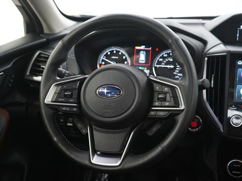 Used 2023 Subaru Forester Touring AWD/4WD image 18