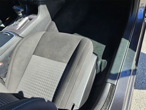 Used 2023 Dodge Charger GT image 33