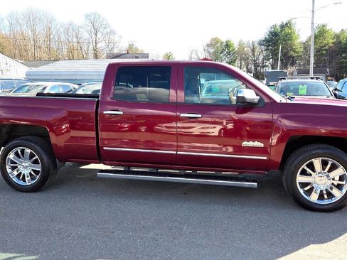 Used 2014 Chevrolet Silverado 1500 High Country w/ High Country Premium Package image 16