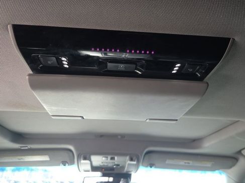 Used 2015 Chevrolet Tahoe LTZ image 22