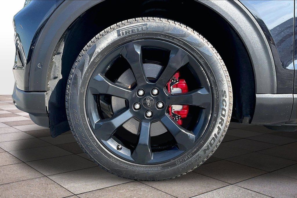 Certified 2021 Ford Explorer ST w/ Equipment Group 401A AWD/4WD image 9