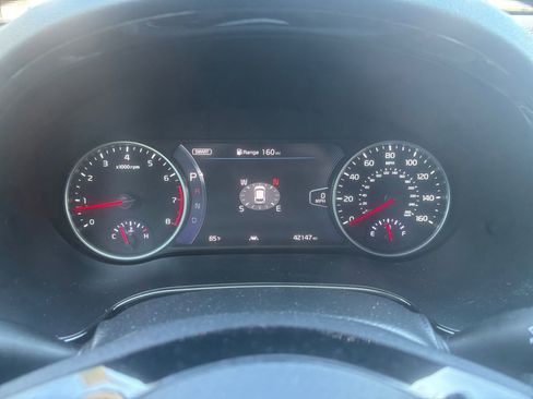 Used 2023 Kia Seltos SX w/ SX Sunroof Package AWD/4WD image 24