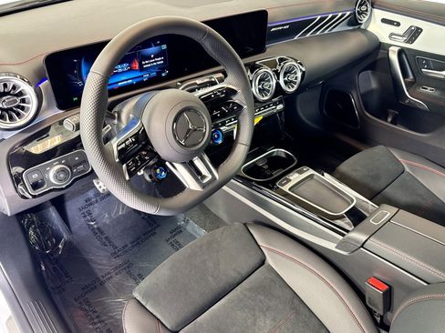 New 2026 Mercedes-Benz CLA 35 AMG 4MATIC image 9