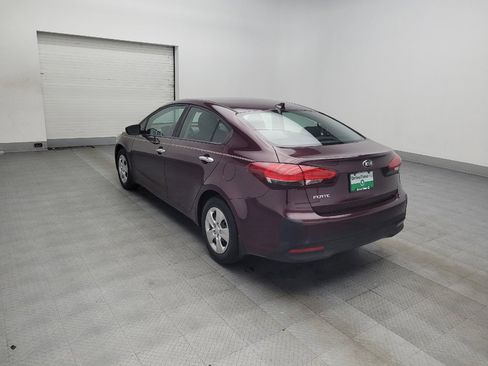 Used 2017 Kia Forte LX image 5