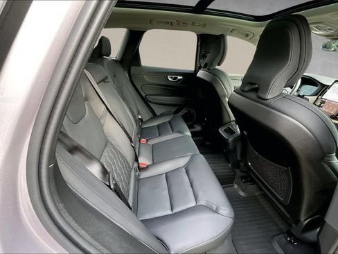 Certified 2026 Volvo XC60 B5 Plus w/ Protection Package Premier AWD/4WD image 24