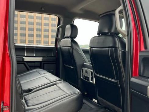 Used 2020 Ford F250 Lariat w/ Lariat Value Package image 20