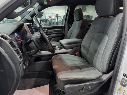 Used 2021 RAM 1500 Big Horn image 7