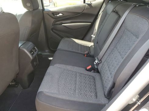 Used 2022 Chevrolet Equinox LT FWD image 13