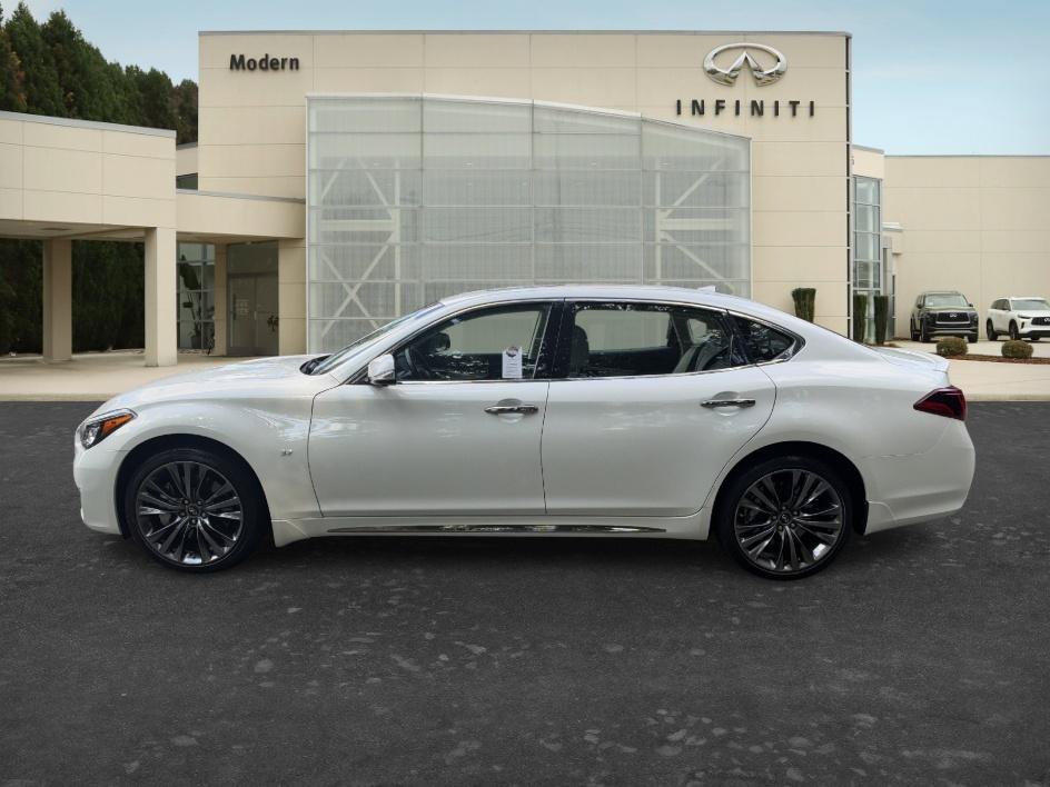 Certified 2018 INFINITI Q70 L 3.7 AWD/4WD image 13