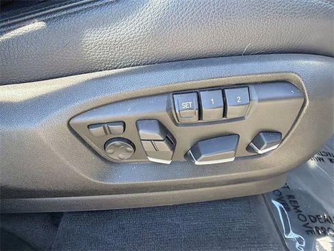 Used 2015 BMW X5 xDrive50i image 12