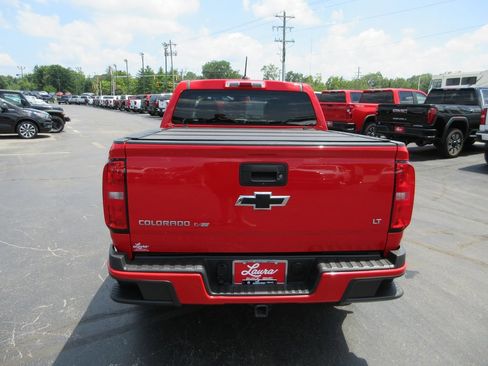 Used 2019 Chevrolet Colorado LT AWD/4WD image 6