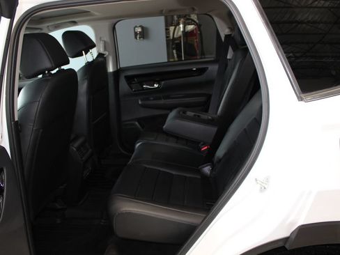 Used 2023 Honda CR-V EX-L image 11