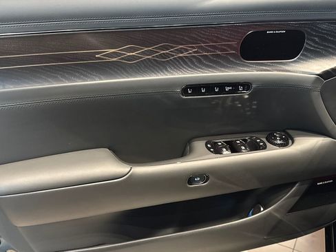 New 2026 Genesis G90 3.5T Prestige image 7