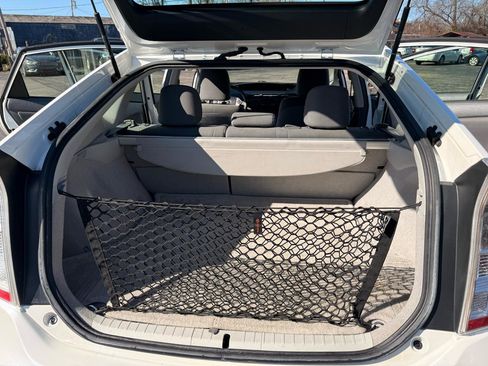 Used 2011 Toyota Prius Two image 12