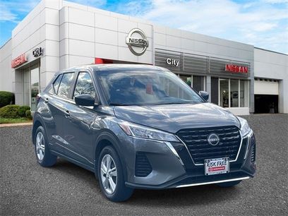 Certified 2025 Nissan Kicks Play S