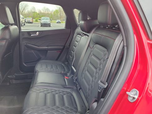 Used 2024 Ford Escape ST-Line Elite w/ Premium Technology Package image 15