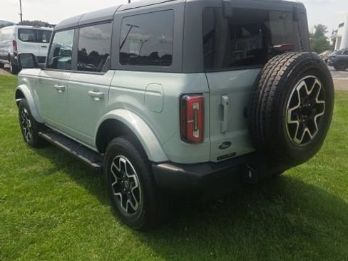 Used 2024 Ford Bronco Outer Banks AWD/4WD image 9