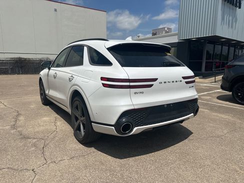 Used 2022 Genesis GV70 3.5T Sport w/ Sport Prestige Package AWD/4WD image 3