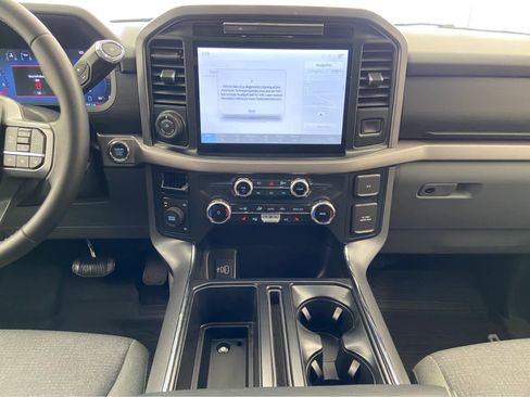 Used 2025 Ford F150 XLT w/ Equipment Group 302A MID AWD/4WD image 20