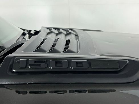 Used 2025 RAM 1500 Laramie w/ Sport Appearance Package image 35