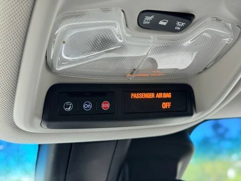 Used 2023 Chevrolet TrailBlazer LT w/ Convenience Package AWD/4WD image 18