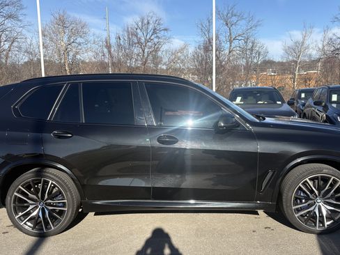 Used 2019 BMW X5 xDrive40i w/ M Sport Package image 11