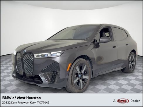 Certified 2024 BMW iX xDrive50 w/ Premium Package AWD/4WD image 1