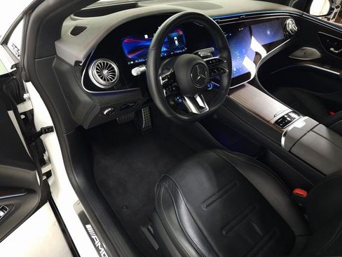 Used 2022 Mercedes-Benz EQS AMG 4MATIC w/ Exclusive Trim Package image 21