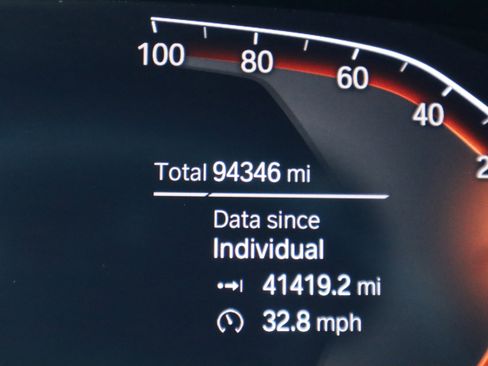 Used 2021 BMW X5 sDrive40i w/ M Sport Package RWD image 18