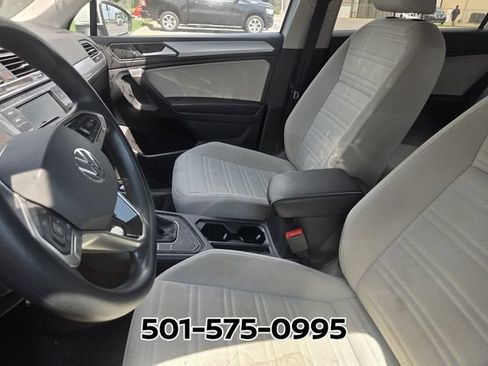 Used 2022 Volkswagen Tiguan S FWD image 9