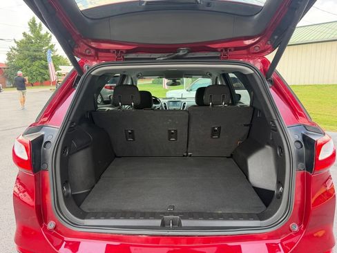 Used 2018 Chevrolet Equinox LT FWD image 31