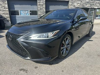 Used 2019 Lexus ES 350 F Sport w/ Accessory Package 2