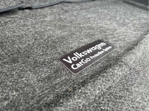 Certified 2020 Volkswagen Tiguan SE image 30