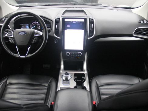Certified 2023 Ford Edge SEL image 16
