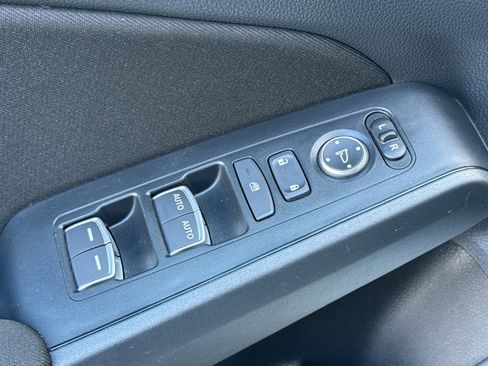 Used 2025 Honda Civic Sport image 13