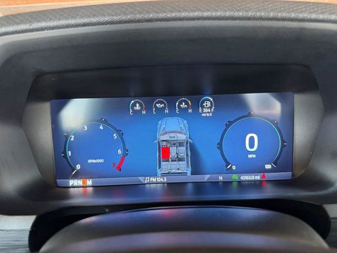 Used 2024 Ford F150 XLT image 9