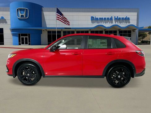 New 2026 Honda HR-V Sport image 2