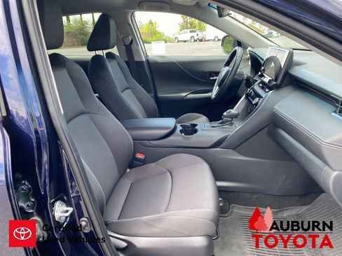 Certified 2024 Toyota Venza LE AWD/4WD image 15